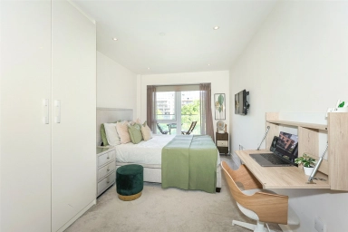 Beaufort Square, Beaufort Park, Colindale - NW9 view 17