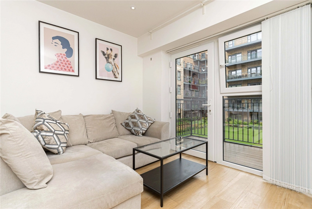 1 bedroom apartments/flats for sale in Beaufort Square, Beaufort Park, Colindale - NW9 view 2