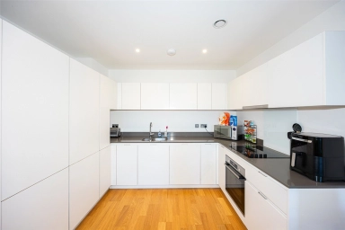 Samara Drive, Southall - UB1 view 7