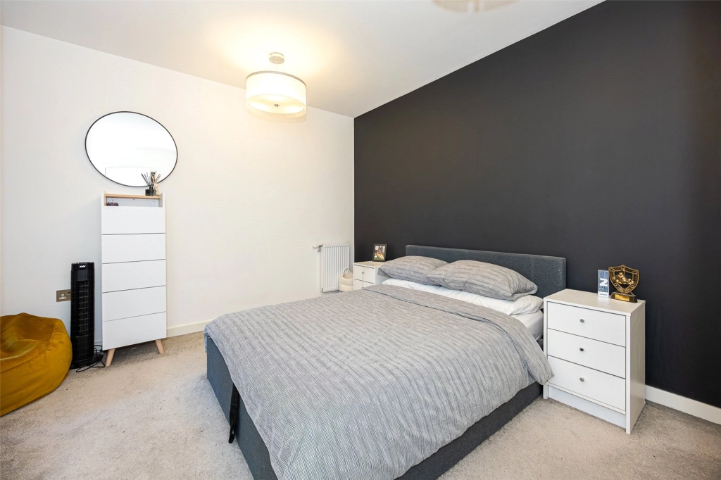1 bedroom apartments/flats for sale in Samara Drive, Southall - UB1 view 15