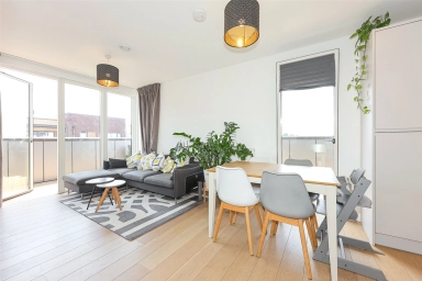 Grove Park, Colindale - NW9 view 2