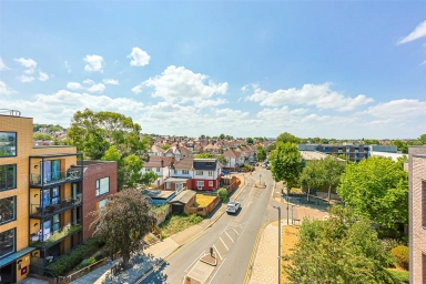Grove Park, Colindale - NW9 view 17
