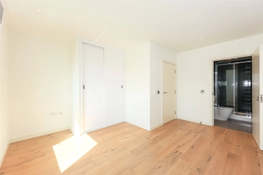 Capitol Way, Colindale - NW9 view 10