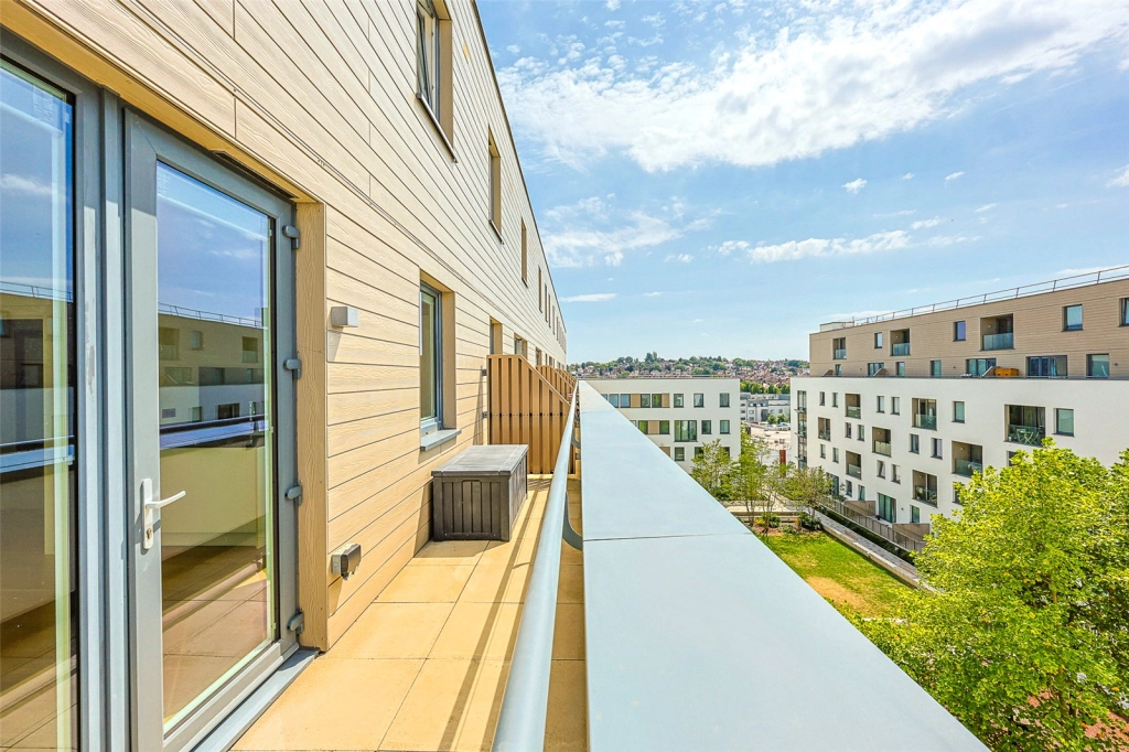 2 bedrooms apartments/flats for sale in Capitol Way, Colindale - NW9 view 20