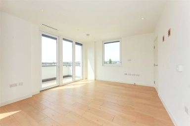 Capitol Way, Colindale - NW9 view 4
