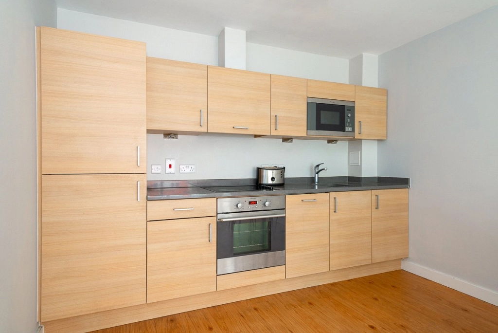 2 bedrooms apartments/flats for sale in Heritage Avenue, London - NW9 view 4