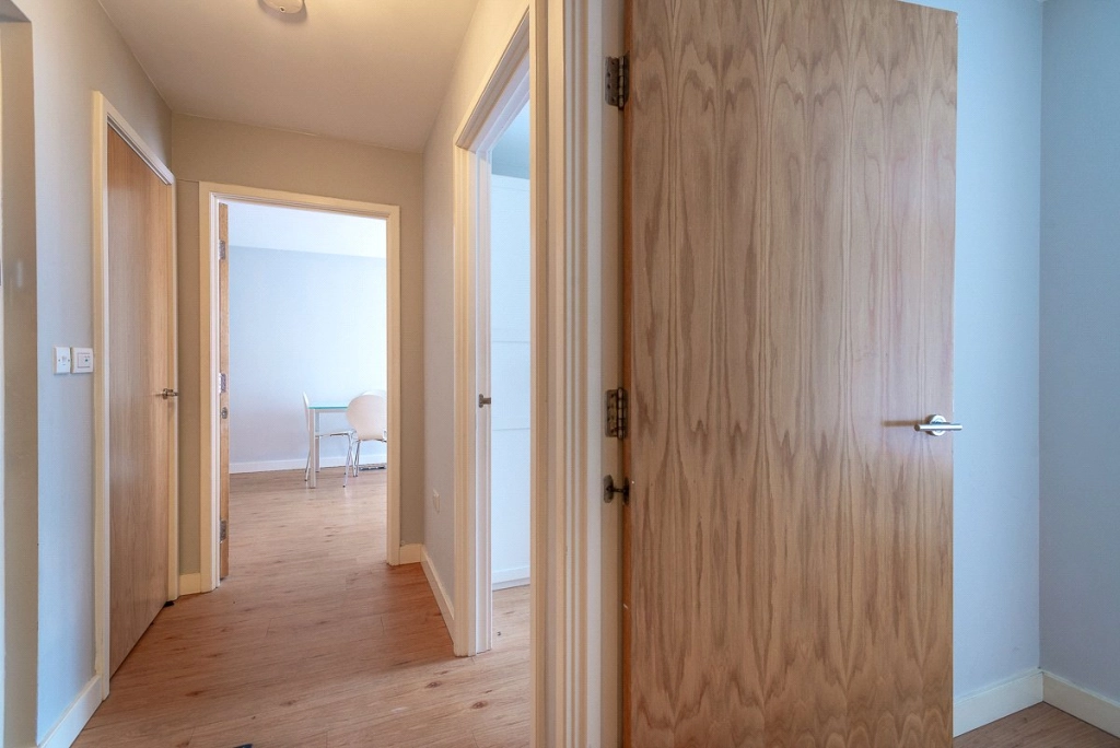 2 bedrooms apartments/flats for sale in Heritage Avenue, London - NW9 view 5