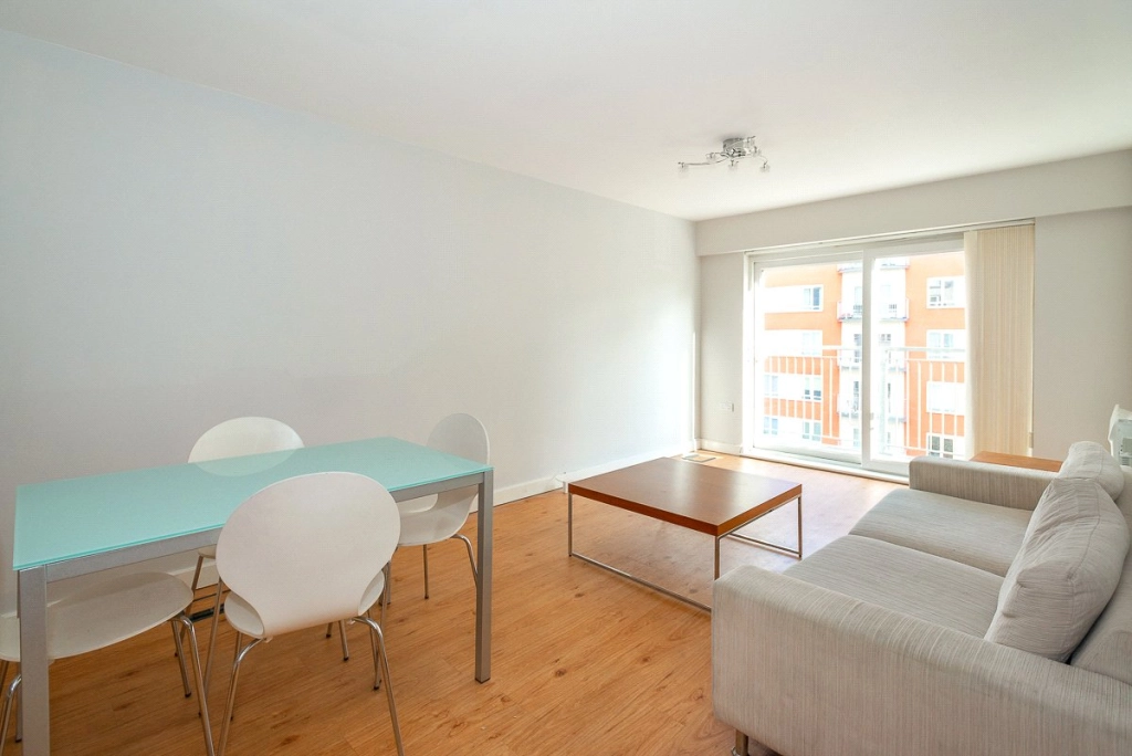 2 bedrooms apartments/flats for sale in Heritage Avenue, London - NW9 view 2
