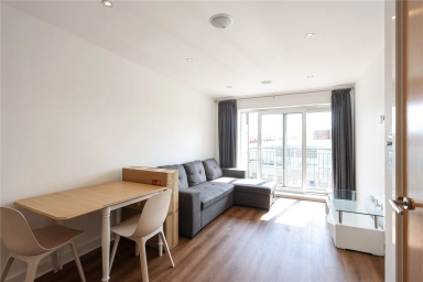Heritage Avenue, London - NW9 view 3