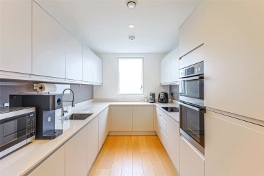 Oriental Square, Colindale - NW9 view 4
