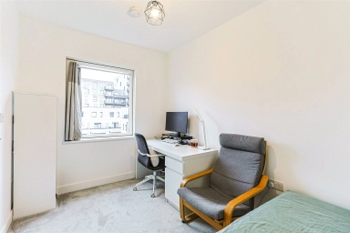 Oriental Square, Colindale - NW9 view 13