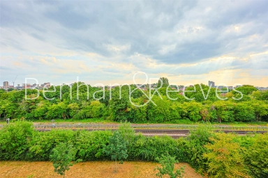May House, 39 Achill Close, London - NW9 view 4