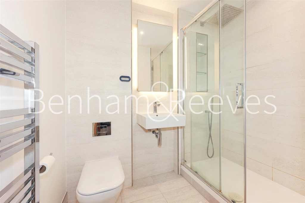 3 bedrooms apartments/flats for sale in May House, 39 Achill Close, London - NW9 view 13