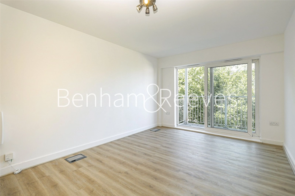1 bedroom apartments/flats for sale in Heritage Avenue, London - NW9 view 3