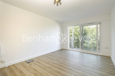 Heritage Avenue, London - NW9 view 3