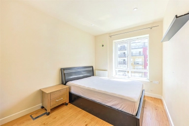 Heritage Avenue, Beaufort Park, Colindale - NW9 view 5