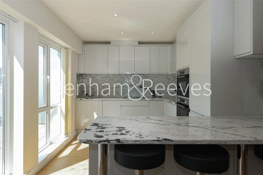 Heritage Avenue, Beaufort Park, Colindale - NW9 view 5