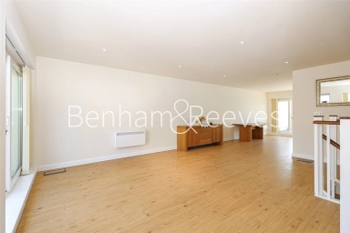Heritage Avenue, Beaufort Park, Colindale - NW9 view 11