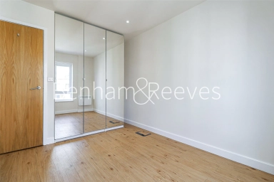 Heritage Avenue, Beaufort Park, Colindale - NW9 view 16