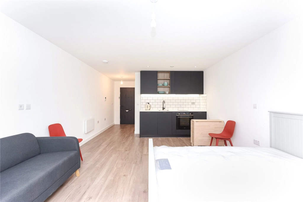 Studio apartments/flats for sale in Beaufort Square, London - NW9 view 2