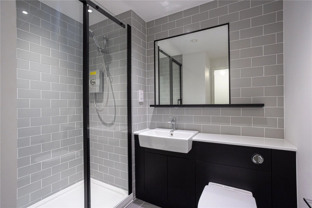 Studio apartments/flats for sale in Beaufort Square, London - NW9 view 5