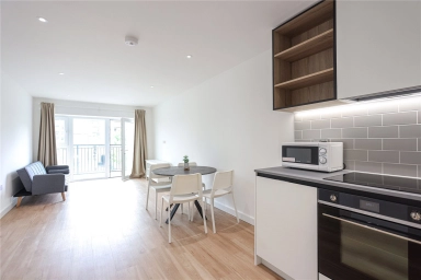 East Drive, London - NW9 view 1
