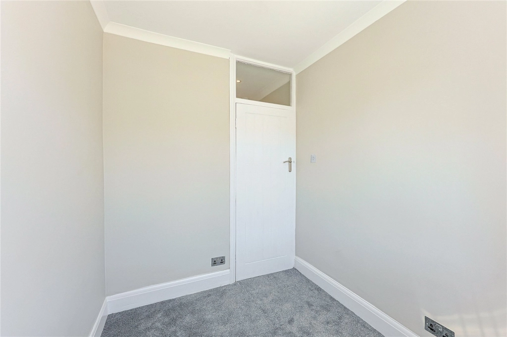 3 bedrooms houses for sale in The Grove, Kingsbury - NW9 view 17
