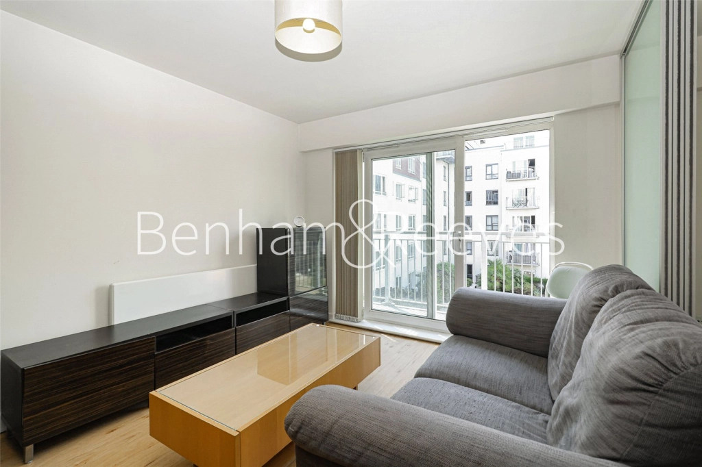 1 bedroom apartments/flats for sale in Boulevard Drive, London - NW9 view 3