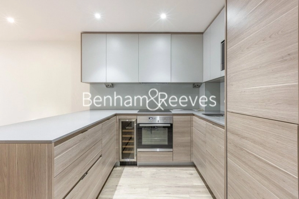 Studio apartments/flats for sale in Boulevard Drive, London - NW9 view 2