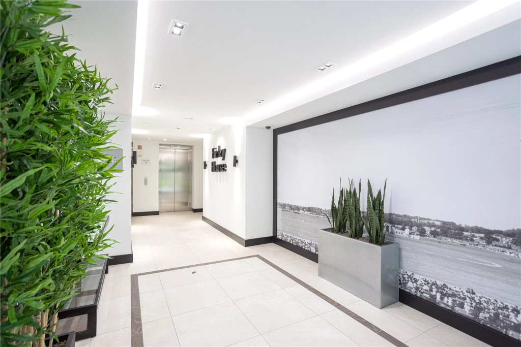 2 bedrooms apartments/flats for sale in Commander Avenue, London - NW9 view 6