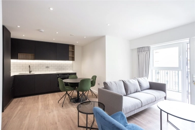 Commander Avenue, London - NW9 view 1