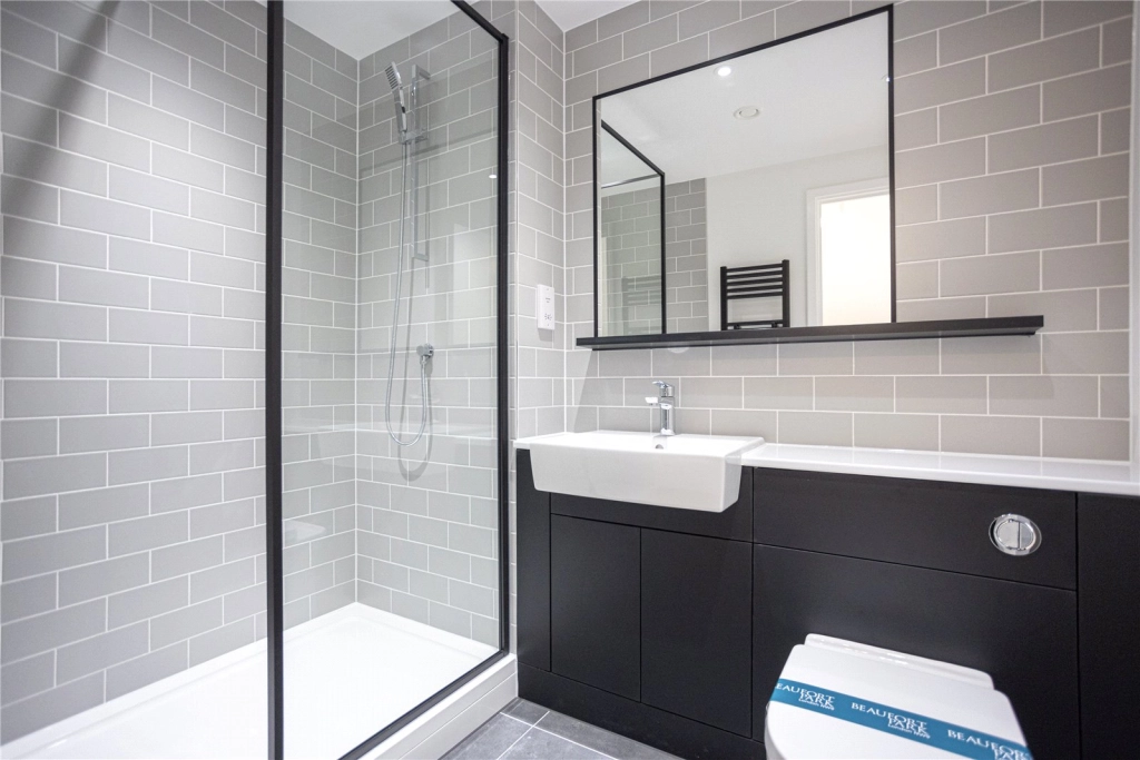 2 bedrooms apartments/flats for sale in Commander Avenue, London - NW9 view 8