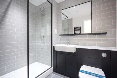 Commander Avenue, London - NW9 view 8