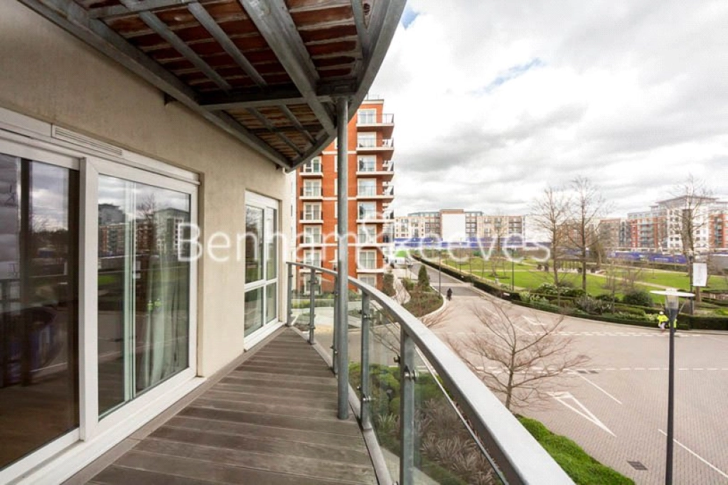 2 bedrooms apartments/flats for sale in Boulevard Drive, London - NW9 view 6