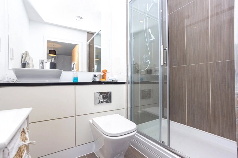 2 bedrooms apartments/flats to sale in Parker Building, Freda Street, Bermondsey-image 14