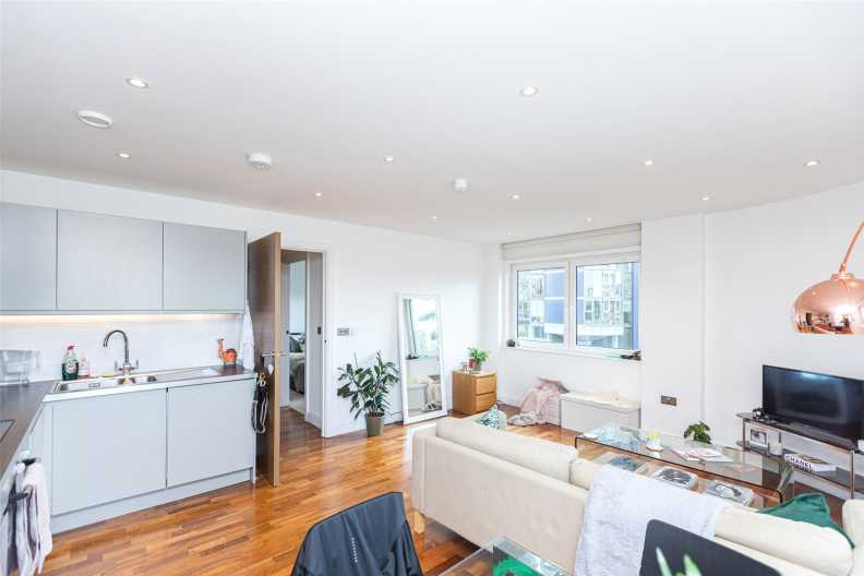 1 bedroom apartments/flats to sale in Holman Road, Battersea-image 11