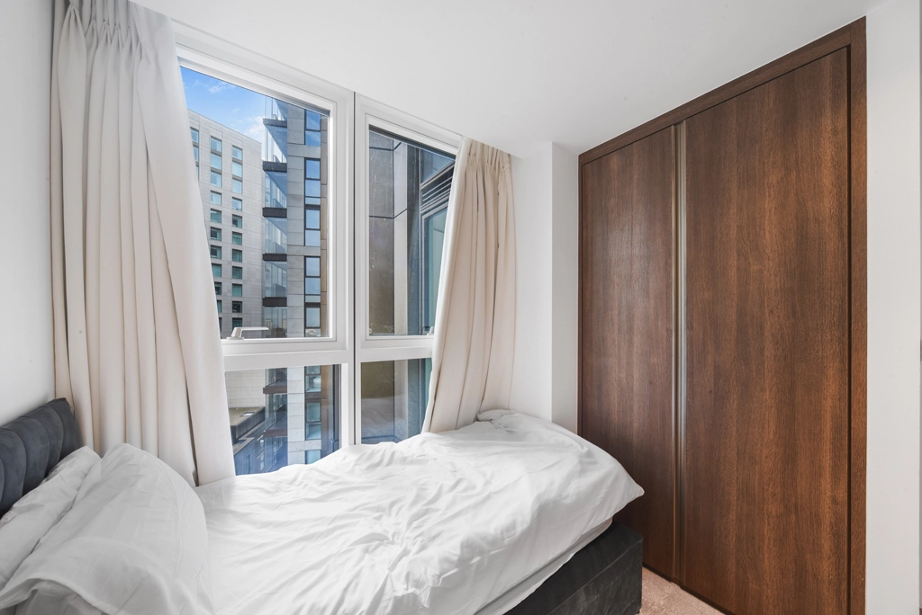 2 bedrooms apartments/flats for sale in North Wharf Road, Paddington - W2 view 13