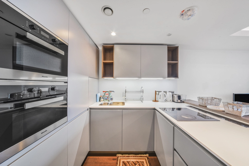 2 bedrooms apartments/flats for sale in North Wharf Road, Paddington - W2 view 5