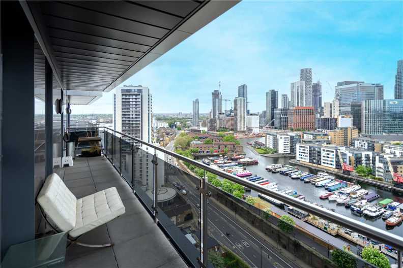 2 bedrooms apartments/flats to sale in Province Square, Blackwall-image 1