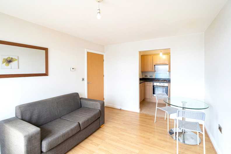 1 bedroom apartments/flats to sale in Charcot Road, Pulse, Colindale-image 2