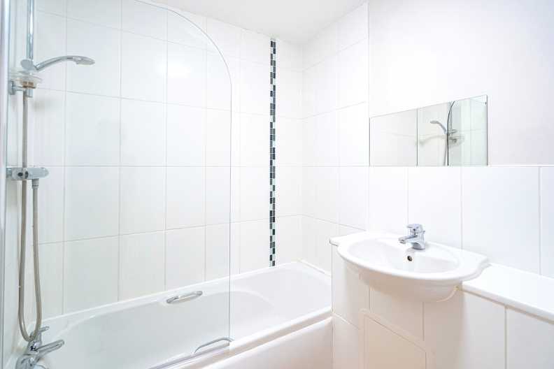 1 bedroom apartments/flats to sale in Charcot Road, Pulse, Colindale-image 7