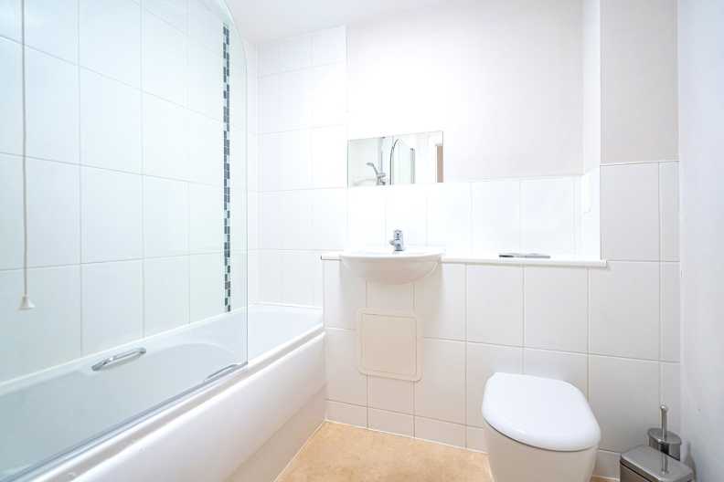 1 bedroom apartments/flats to sale in Charcot Road, Pulse, Colindale-image 10