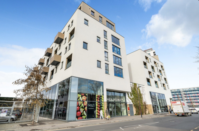 2 bedrooms apartments/flats to sale in Capitol Way, Colindale-image 19