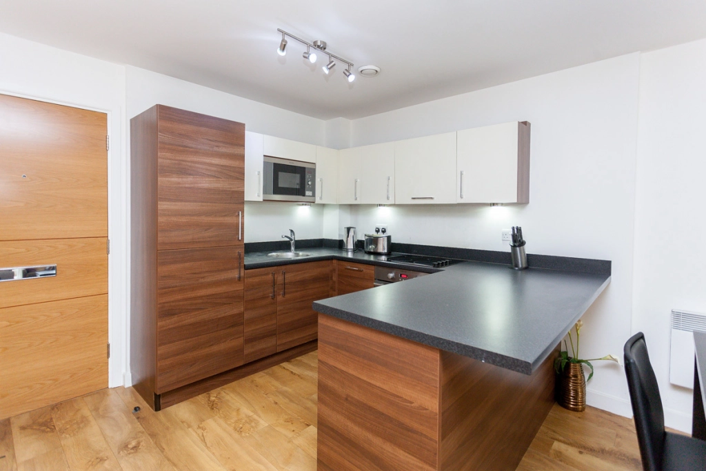 1 bedroom apartments/flats for sale in Park Lodge Avenue, West Drayton - UB7 view 4