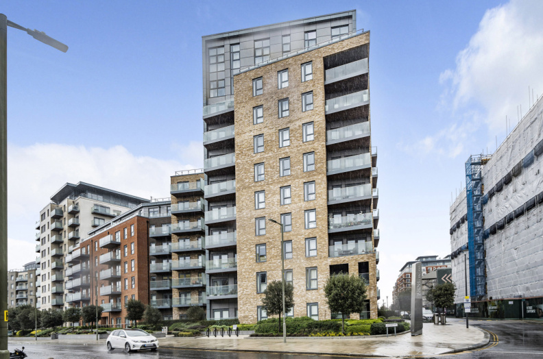 2 bedrooms apartments/flats to sale in Caversham Road, Beaufort Park, Colindale-image 1