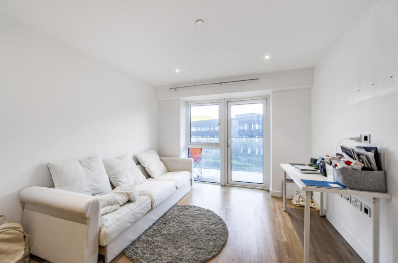 2 bedrooms apartments/flats to sale in Caversham Road, Beaufort Park, Colindale-image 2