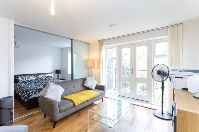 1 bedroom apartments/flats to sale in Park Lodge Avenue, West Drayton-image 12
