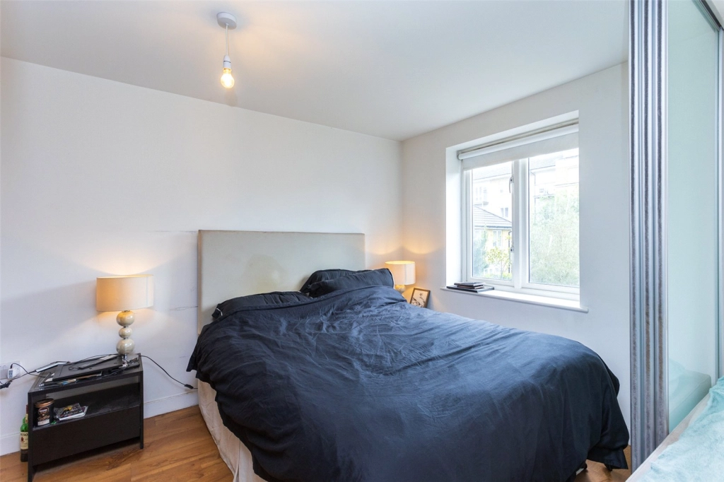 1 bedroom apartments/flats for sale in Park Lodge Avenue, West Drayton - UB7 view 9