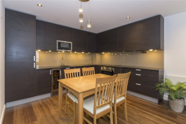 Aerodrome Road, Colindale - NW9 view 3