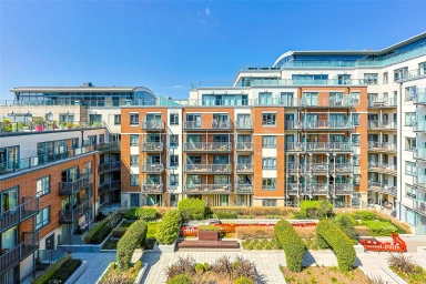 Aerodrome Road, Beaufort Park, Colindale - NW9 view 15
